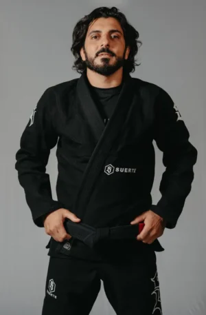 KIMONO INVICTUS PRETO