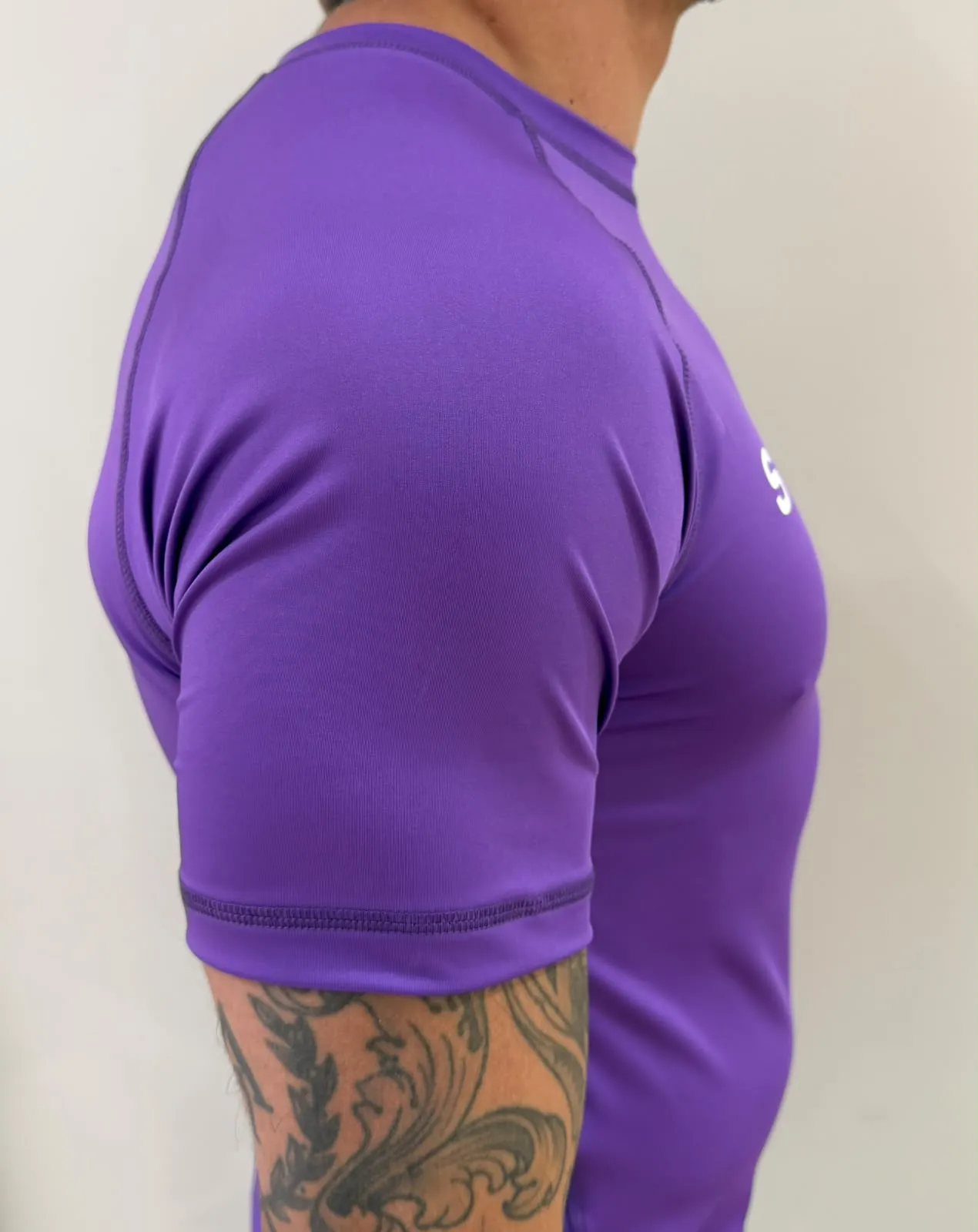 RASH GUARD ROXA HEXA - Imagen 2